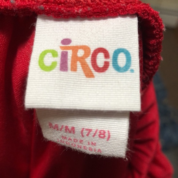 Red Tutu - Picture 2 of 2